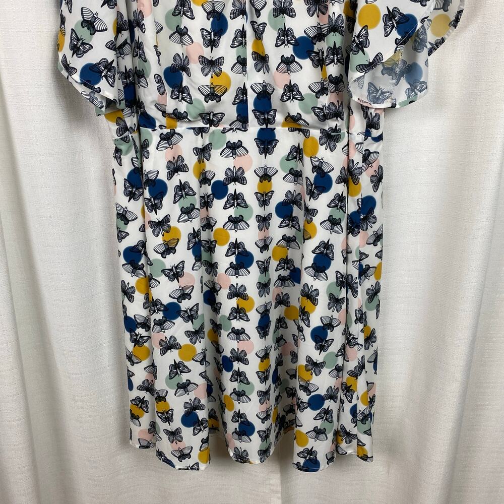 Eloquii White Dot Butterfly Print Flutter Sleeve … - image 5